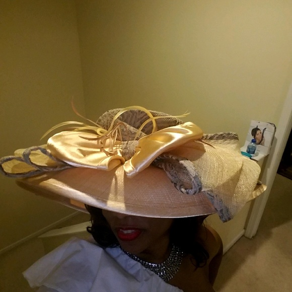 Meet your Posher, Deedee - Picture 1 of 1